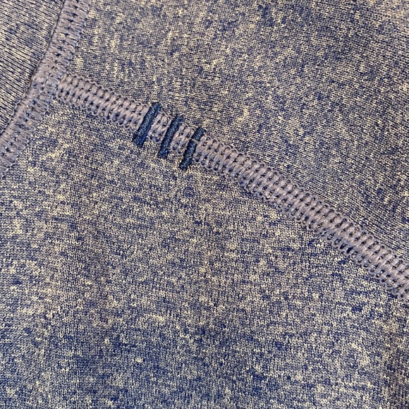 Lululemon short sleeve shirt medium - Picture 2 of 6